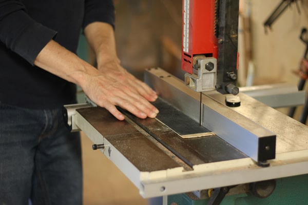 cutting veneer purfling strips