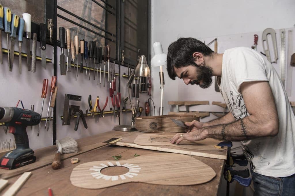 Luthier Karan Singh - The Luthiers EDGE