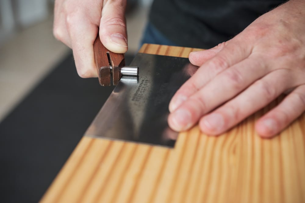 how to sharpen a scraper 3